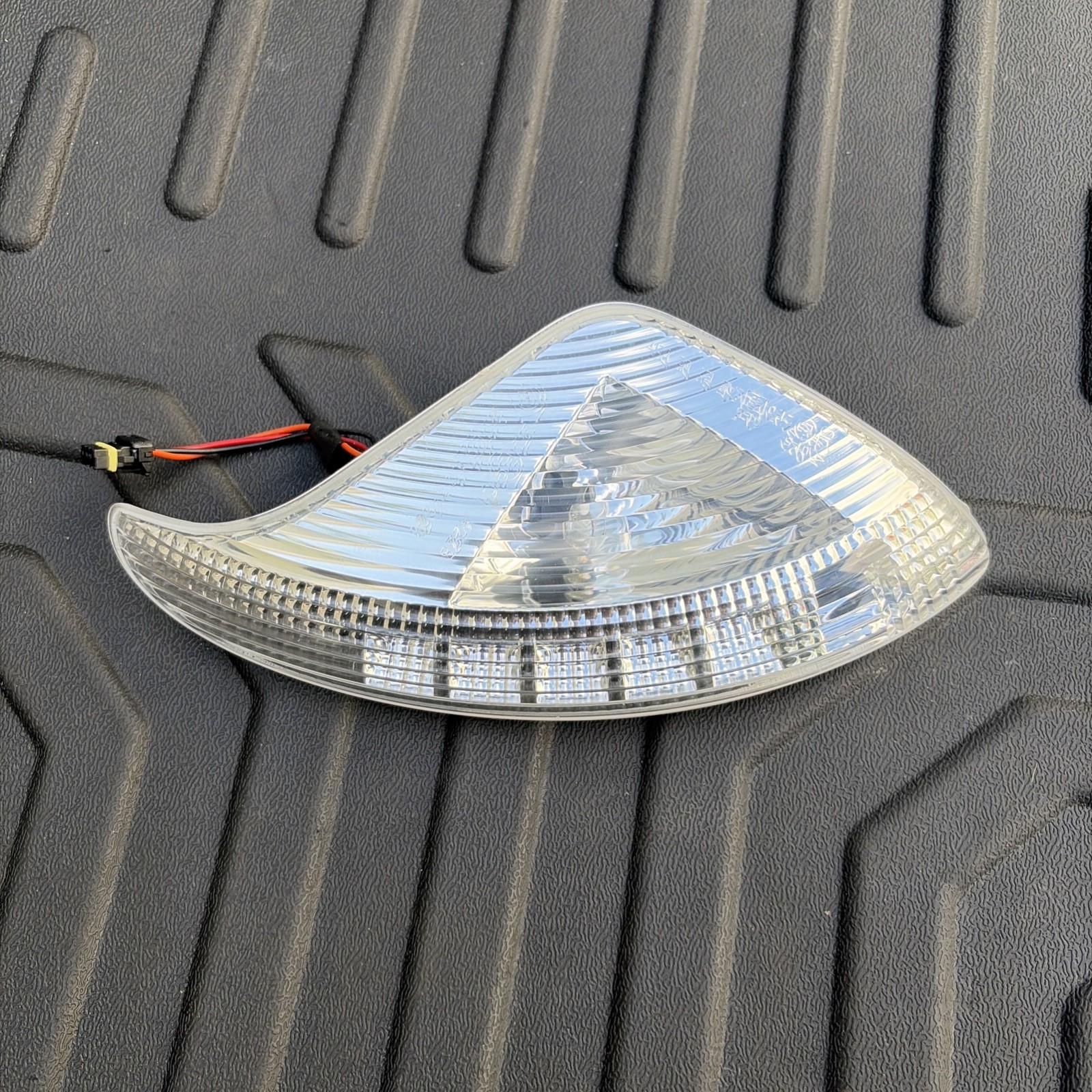 Bentley Continental Gt Gtc Flying Spur right mirror light lens OEM