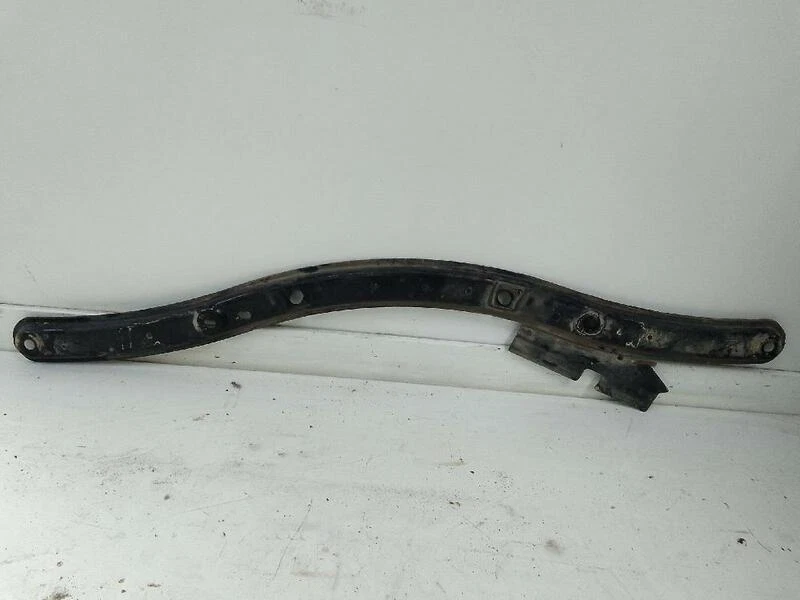 8V61A10684A travesaño delantero para FORD FOCUS BERLINA (CEW)(2014-) 1.5 1512812 Foto 3 de 4