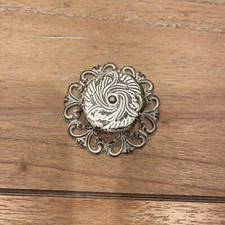 1 Antique Vintage Style French Provincial Floral Knobs Pull Handle Brass