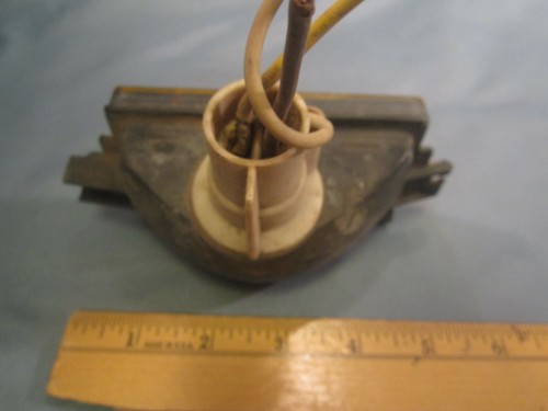 Vintage GM 2H2 DOT IP 77 Lens & Housing 5967787 DOP IP 7 7 [Z21] - Bild 2 von 2