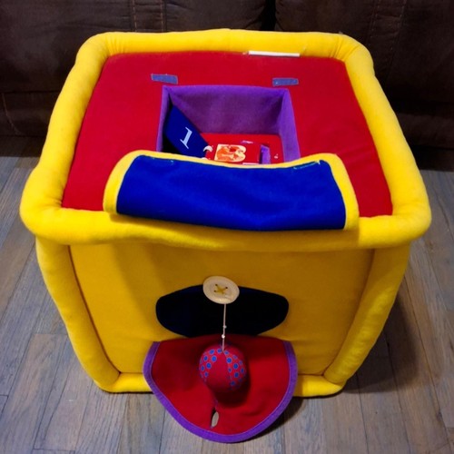 2001 Neurosmith Discover Grow Jumbo 13" Music Cube Soft Learning Block Sensory