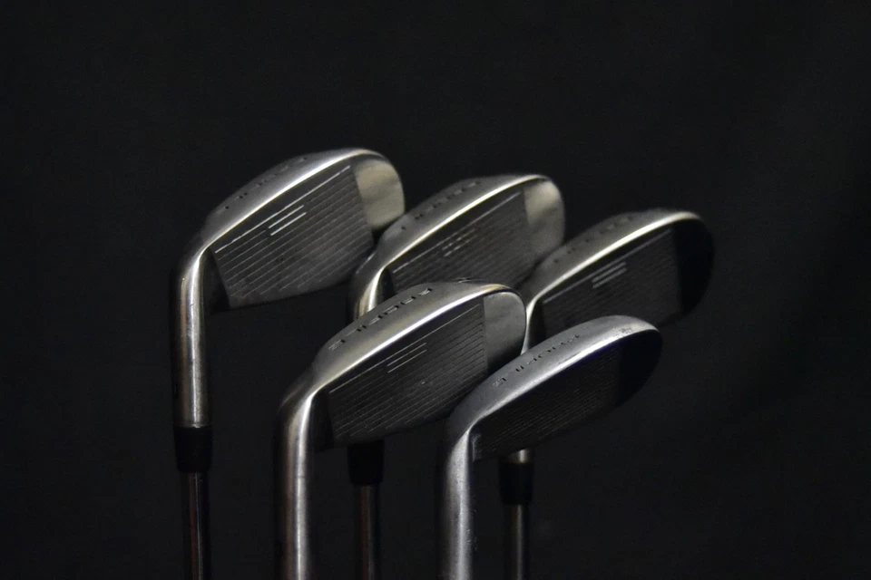 JUEGO PLANCHA PERFIL WILSON 6-9 PW FLEX: LONGITUD JUVENIL: (7) 37 IN Foto 3 de 4