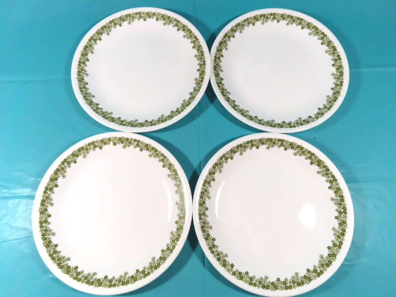Corelle Spring Time Crazy Daisy Set of 4 Plates 8 1/2'' Wise