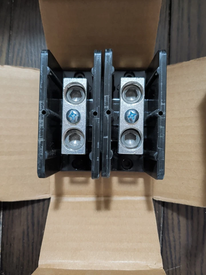 BRAND NEW- Square D 9080 LBC163101 Power Distribution Block 600V, 255A 2 Per Box - Image 2 of 2