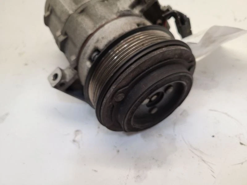 2008-12 FORD TAURUS 3.5L AC Compressor   - Image 4 of 4