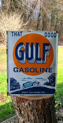 Good Gulf Gasoline motor oil vintage gas pump porcelain sign