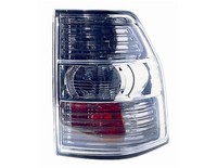 RÜCklicht RÜCkleuchte Re. Mitsubishi Pajero 5T. Ab 06
