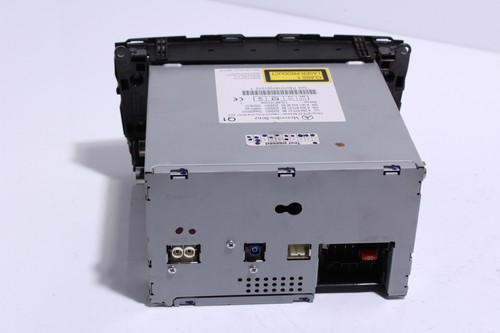 Radio mit CD (kein Code vorhanden) A2048700196 Mercedes C-Klasse W204 Original - Bild 4 von 5