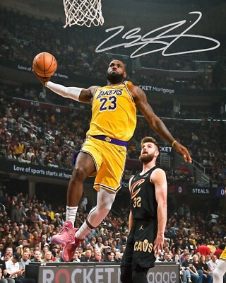 LeBron James Dunking Action Los Angeles Lakers Auto 8x10 NBA Photo REPRINT 