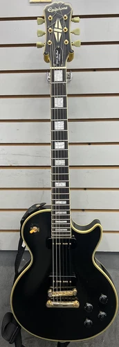Inspired by Gibson 1955 Custom Re-Issue Les Paul outfit Era
