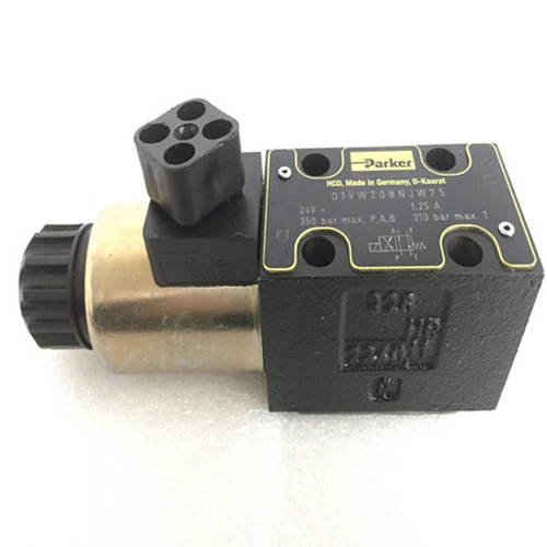 1PC NEW Parker Solenoid Valve D1VW20BNJW75 spot stock #YP1