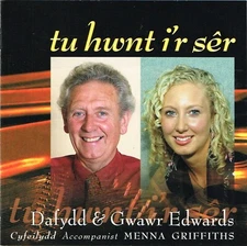 Dafydd&Gwawr Edwards-Tu Hwnt 'r Sêr. Welsh Folk/Classical CD (SCD 2528,2006)Exc.