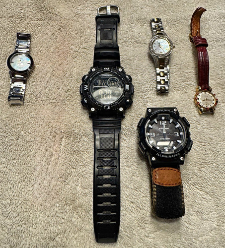 Armitron, Casio & Fossil Watches Lot of 5 w/ Illuminator. 2 Digital & 3 Analog
