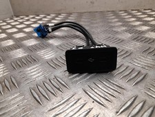 Eingabegerät Mercedes-Benz GLC X254 2024 USB A2068201401 Eingabegerät Mercedes-Benz GLC X254 2024 USB A2068201401