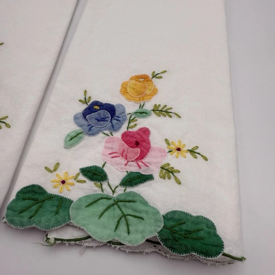 Juego de 2 toallas de té vintage de algodón blancas multicolores bordadas a mano florales Foto 4 de 4
