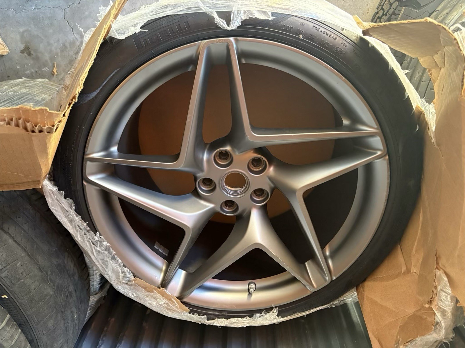 20-inch FERRARI F8 TRIBUTO OEM STOCK FACTORY RIMS WHEELS (x4) + PIRELLI TIRES