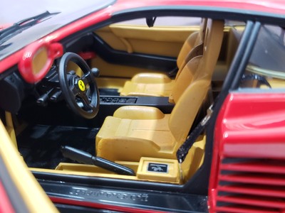 1/18 HOT WHEELS ELITE 1984 FERRARI TESTAROSSA RED DIECAST MODEL
