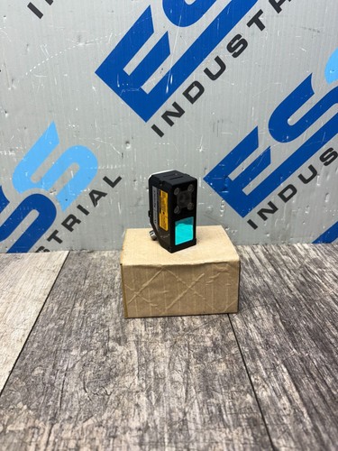 KEYENCE IMAGE-BASED LASER SENSOR HEAD IX-055