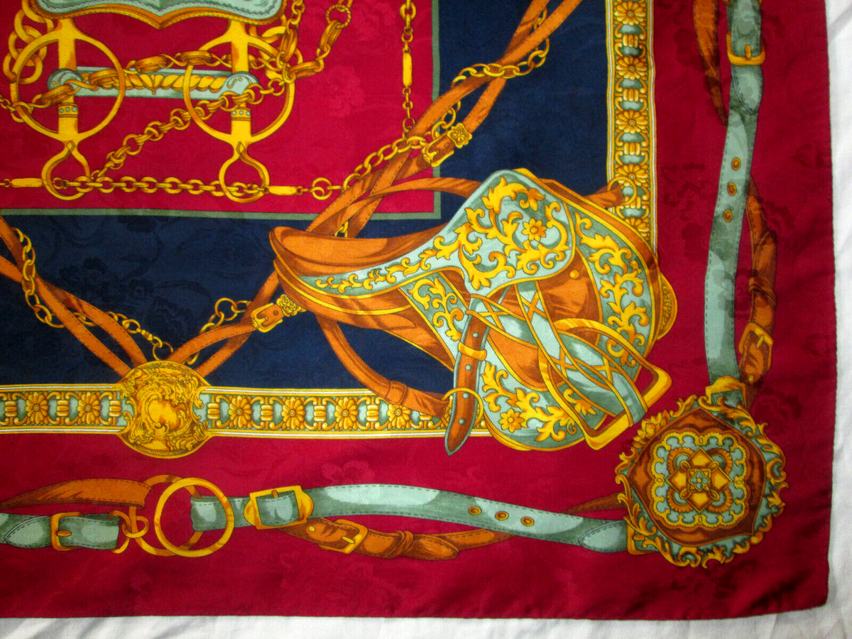 Foulard En Soie Vintage STRIEBNIG - Motif TBEG 82x87 Cm - Occasion Bon État