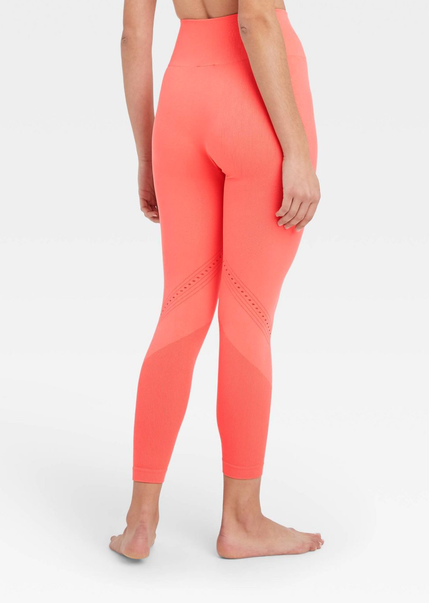 Women's High-Rise Seamless 7/8 Leggings JoyLab Coral M