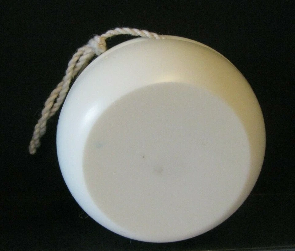 De colección Case IH International EAST MOLINE PLANT YoYo CIH Coleccionable Blanco Negro Foto 4 de 4