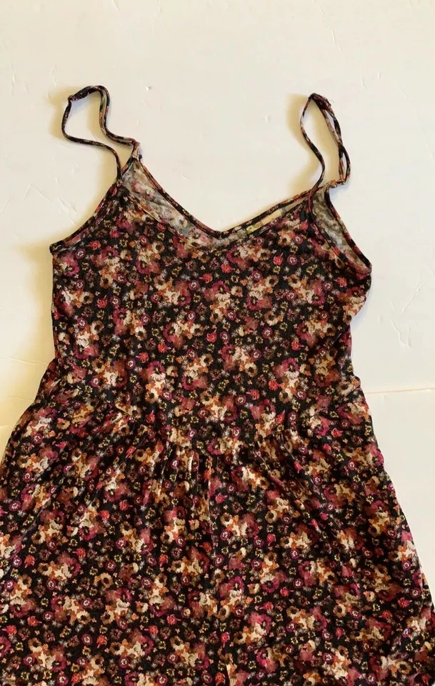 Mimi Chica Women’s Black Romper Small S Flowers Floral - Image 2 of 4