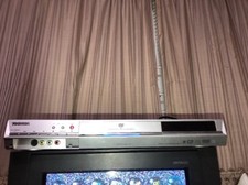 Toshiba D-R4SU DVD Digital Video Recorder/Player No Remote Please Read