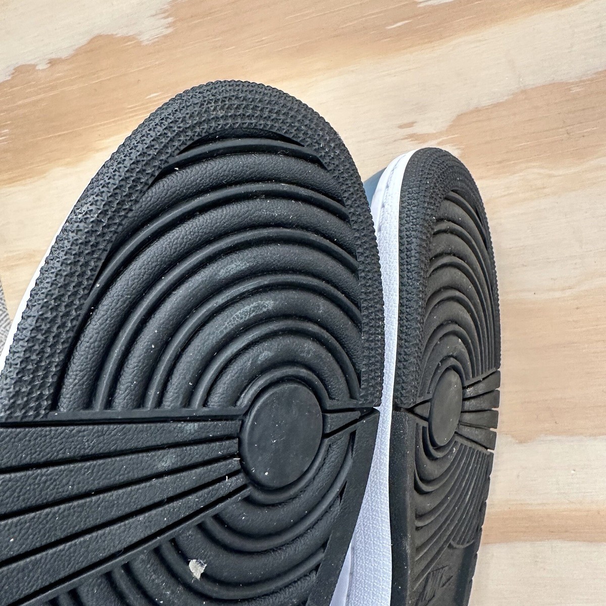 Nike Air Jordan 1 Mid x Facetasm Fearless CU2802-100 Men's Nike Air Jordan 1 Mid x Facetasm Fearless CU2802-100 Men's