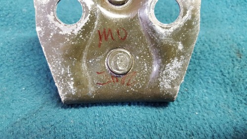 2003-2006 Mitsubishi Outlander OEM Lift Gate Trunk Hatch Striker Latch Catch - Picture 6 of 6