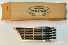 New Old Stock Passenger Side Grille For 1958 Chrysler Models Mopar 1754802