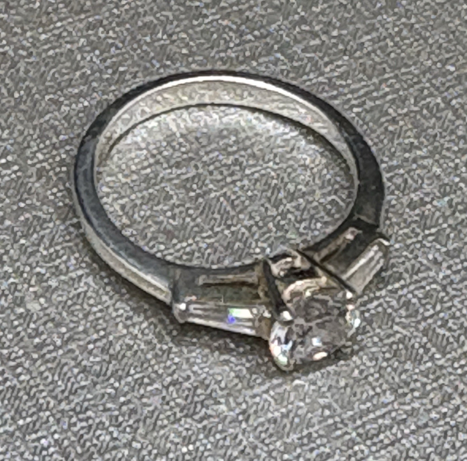 Sterling Silver 925 Round Solitaire Engagement Ri… - image 2