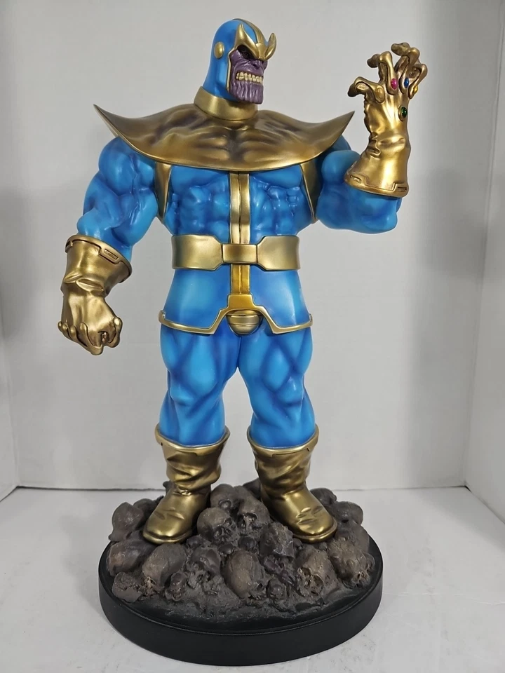 Thanos: Estatua pintada: esculpida por Randy Bowen *1128 de 2000* Foto 2 de 4