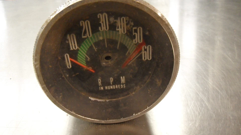 64 65 66 奥兹莫比尔 Starfire 原始设备制造商转速计 仅零件 Tach 6K GM 02DA2 IL — 第 2/4 张图片