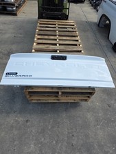 Factory Chevy 2500 3500 Tailgate White 20 21 22 23 24 25 26 Bb415a