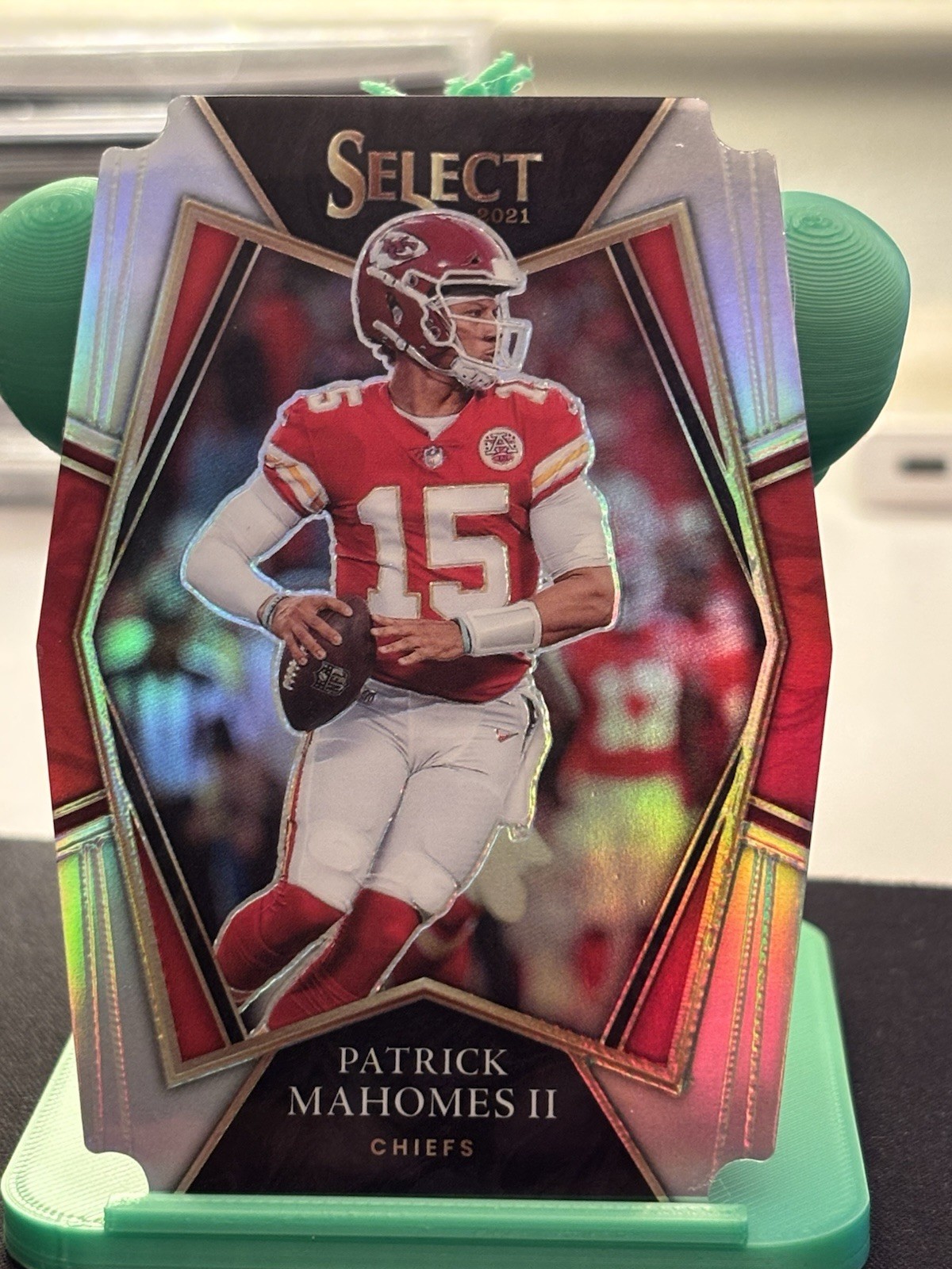 2021 Panini Select - Premier Level Patrick Mahomes II #102 Silver Prizm Die-Cut