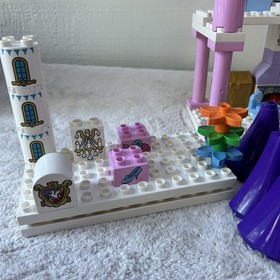 Lego Duplo Sets #6154 Disney Cinderella Castle #10873 Minnie &10595 Sofia READ