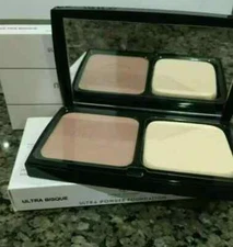 Merle Norman Ultra Powder......Shade is ULTRA BISQUE.....NEW