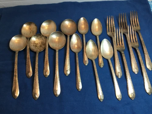 INTERNATIONAL SILVER WM. ROGERS & SON EXQUISITE SILVERPLATE FLATWARE 16 pcs