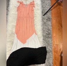 Light Pink Multicolor Dress Size:S fit Smaller Médium