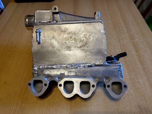 VW 1.9 TDI WLLK (water intercooler) Ansaugbrücke intake für T3 T4 T5 Golf PD150 - Picture 2 of 10