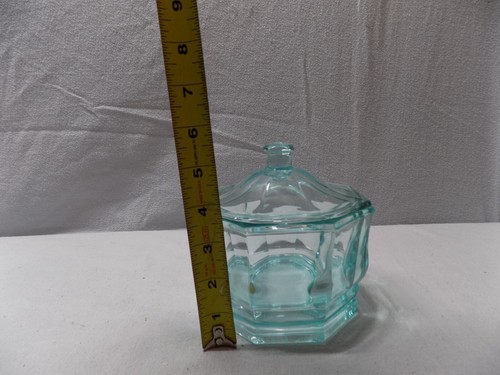 Vintage Confections by Indiana Glass Concord Pastel Teal Candy Box Octagon 5" - Picture 4 of 6