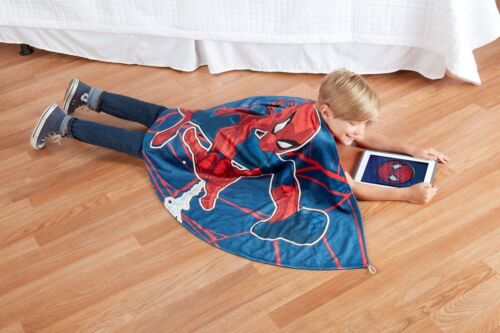 Cozy Wings Marvel Spider-Man Winged Throw Blanket Wrap BRAND NEW & FREE SHIPPING - Picture 3 of 6