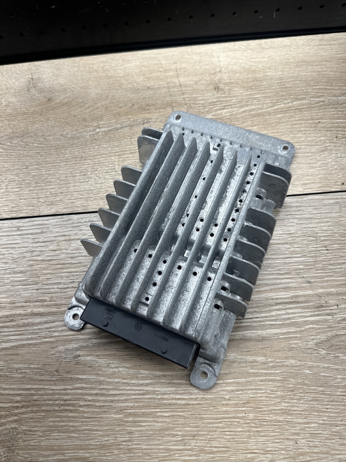 05-08 MASERATI QUATTROPORTE  M139 BOSE AMP AMPLIFIER OEM