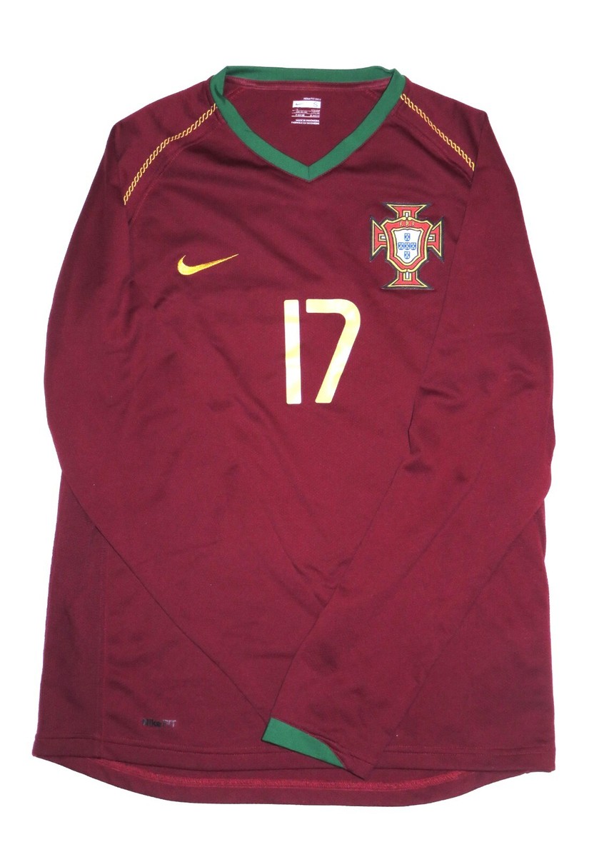 2006 World Cup Nike Portugal Cristiano Ronaldo Long Sleeve 2006 World Cup Nike Portugal Cristiano Ronaldo Long Sleeve