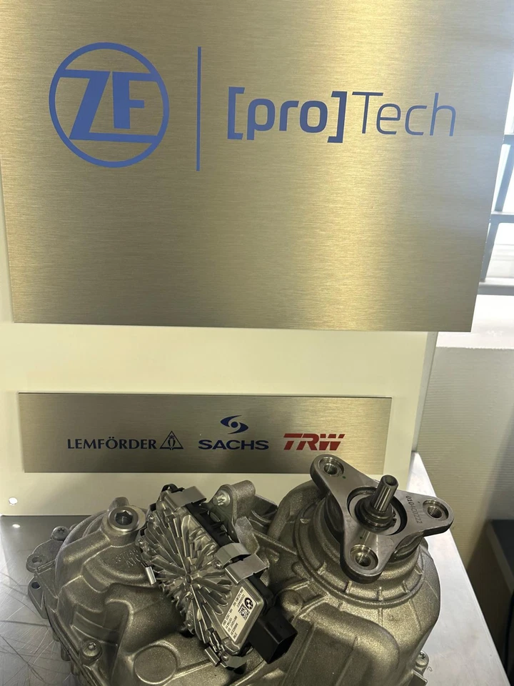 ATC35L Ingranaggio distribuzione 27108643149 BMW 27107639270 90mm senza comando - Immagine 2 di 4