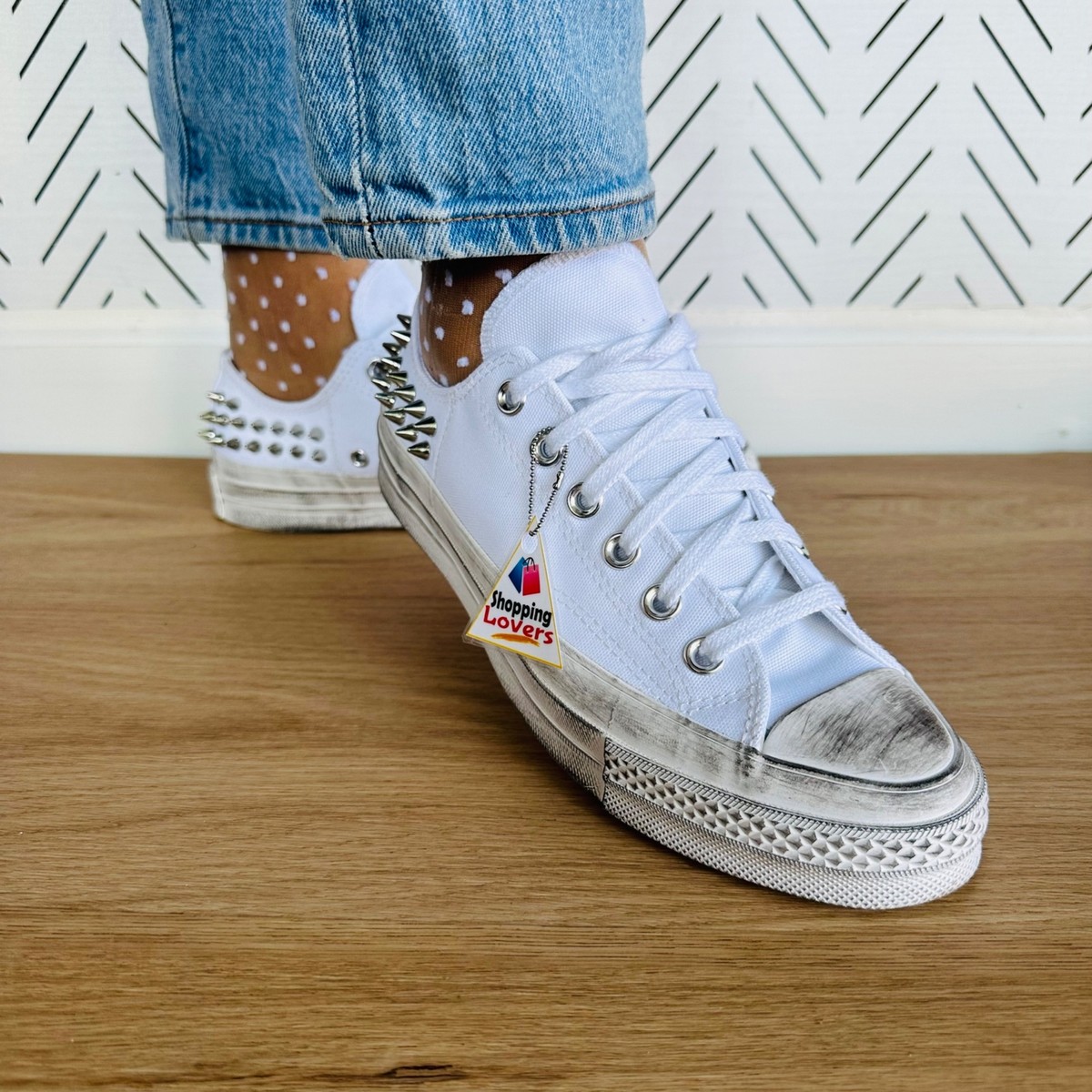 ⭐Converse Chuck 70 Stud Low Edge Sz 9.5 Women's Shoes