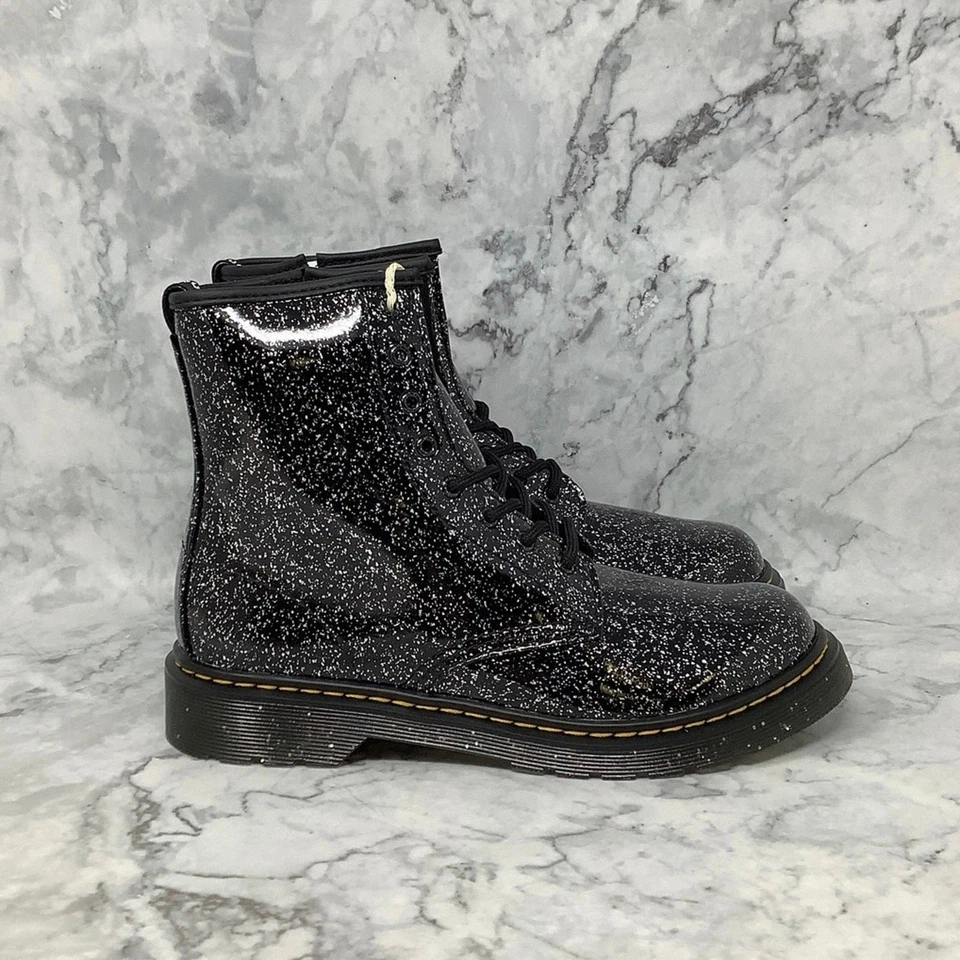 Bota Dr. Martens Talla 6 Big Kid 37 EU 1460 Y Con Cordones Negra Brillo Cósmico P1-16 Foto 2 de 4