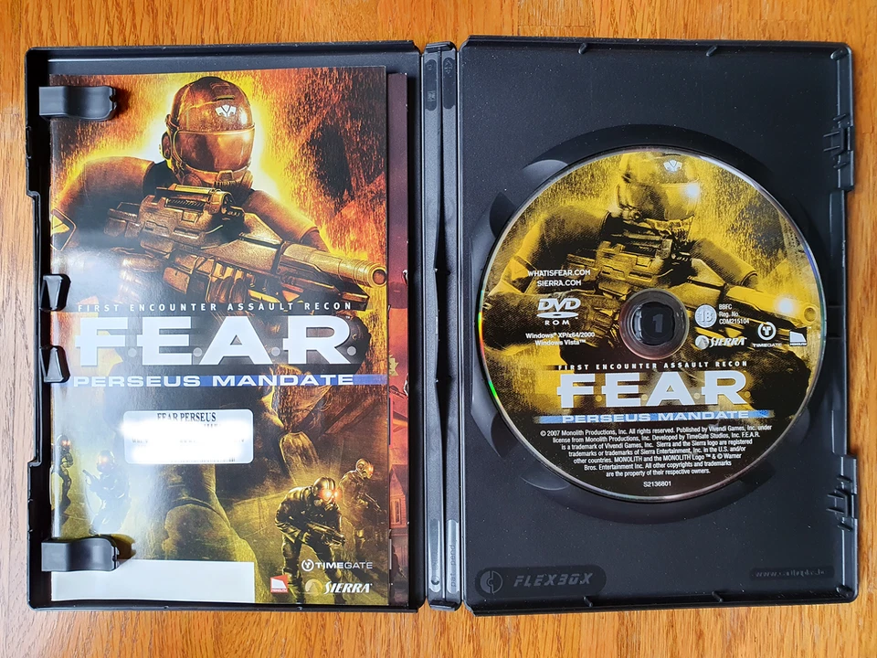 FEAR: PERSEUS MANDATE + Demo - PC DVD-ROM FPS Shooter Video Game 3348542213678 - Image 3 of 4