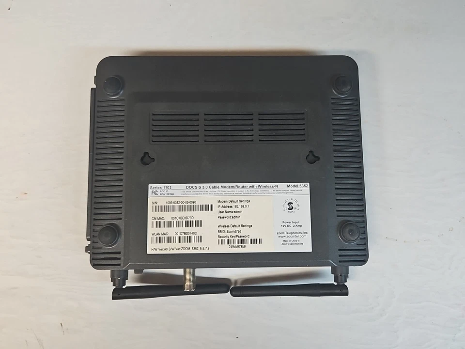 Zoom Model 5352 DOCSIS 3.0 Cable Modem / Router w/ Wireless N Series - Image 3 of 4