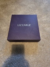 NOWOŚĆ Liz Earle Puste pudełko upominkowe